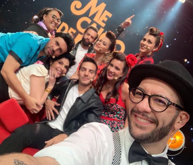 Me caigo de risa es un programa de entretenimiento, producido por Eduardo Suárez