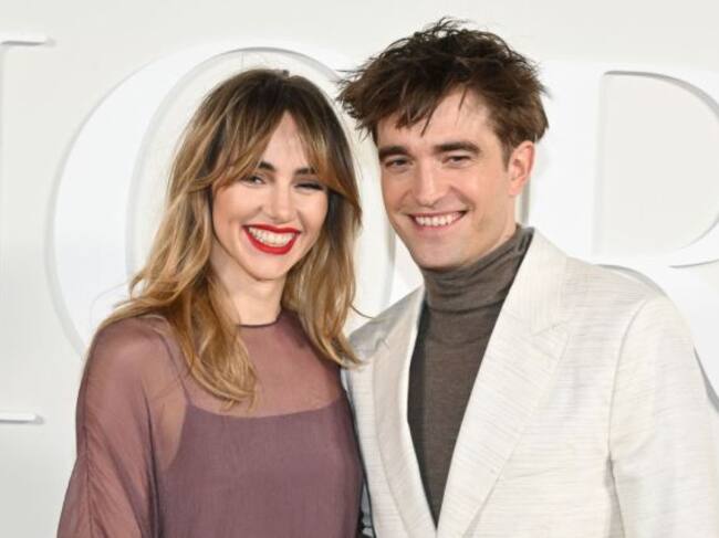 Es la primera vez que la pareja posa junta en una alfombra roja