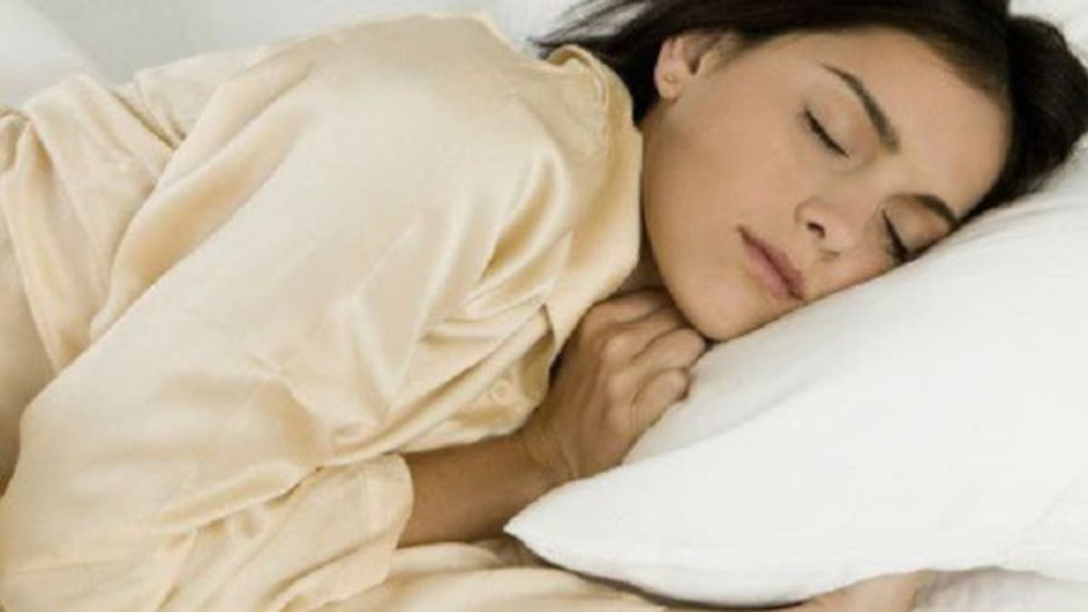 ¿Por qué dormir del lado izquierdo?
