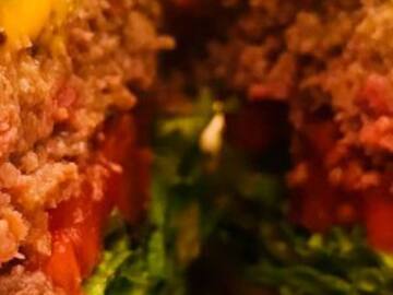 Si creías que la 'doncha' era lo más bizarro tienes que ver esta hamburguesa