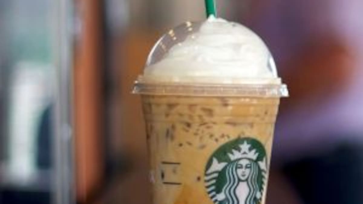 Starbucks renuncia a los popotes