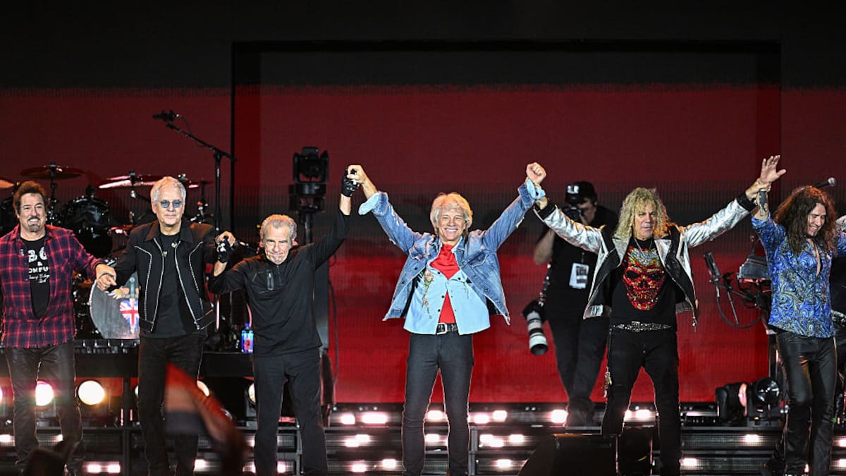 A pesar de los problemas en sus cuerdas vocales, Bon Jovi prepara una nueva gira para 2027: “Aún no he terminado”