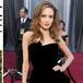 La reacción de Angelina Jolie al ver a Jennifer Aniston en el escenario
