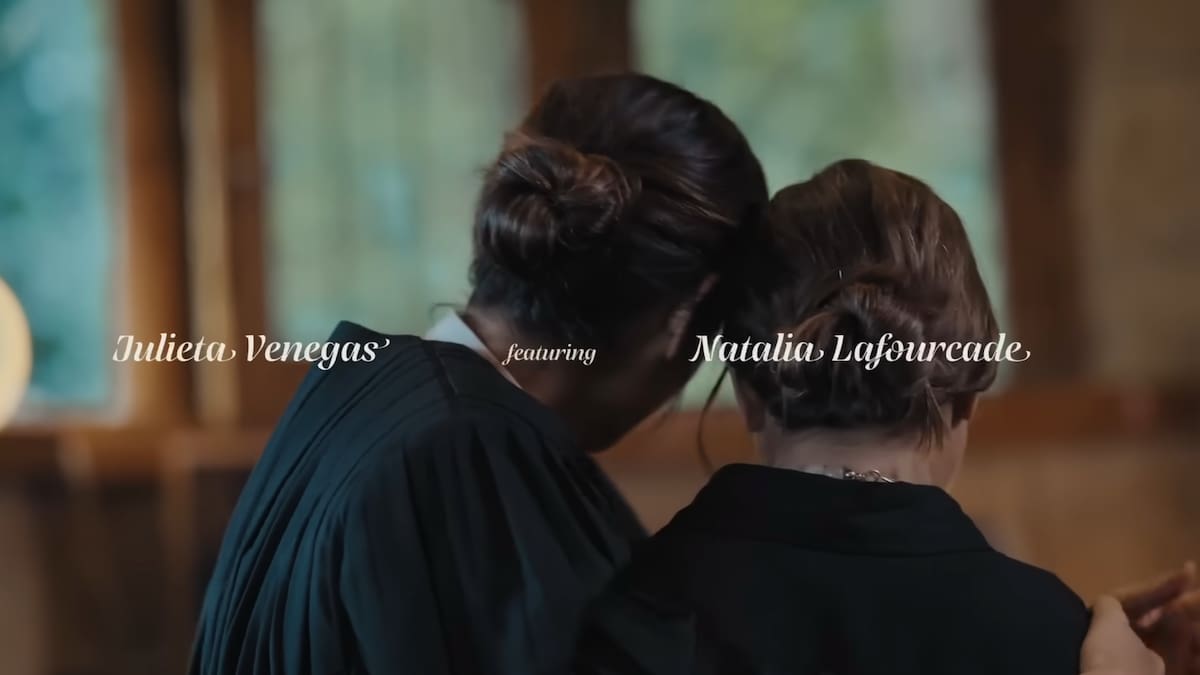 Julieta Venegas y Natalia Lafourcade se reúnen tras 17 años en una nueva canción dirigida a la amistad: escúchala aquí