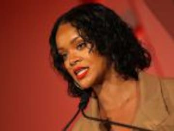 Así reacciona Rihanna ante las críticas por su peso