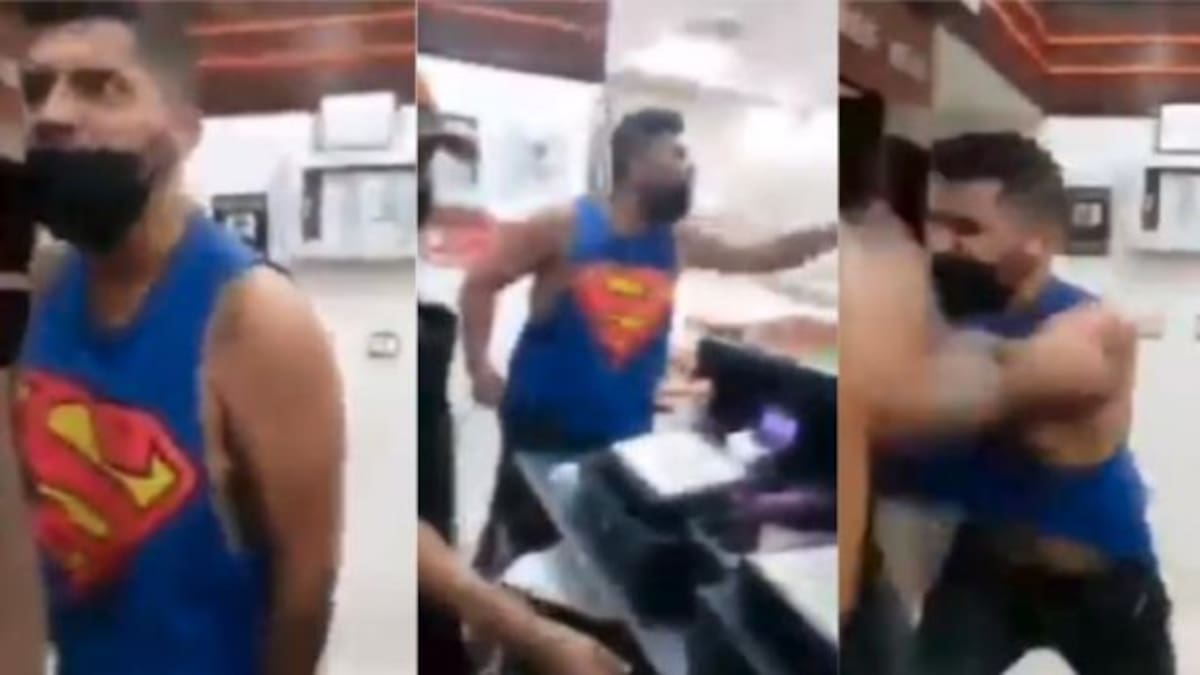 Agrede a personal de pizzería; en redes sociales le llaman "Lord Pizza"