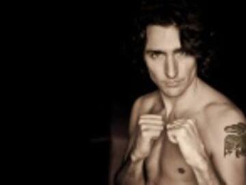 Los políticos en “chicos malos”