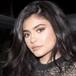 Kylie Jenner así llegará a 1 billón de dólares para 2022
