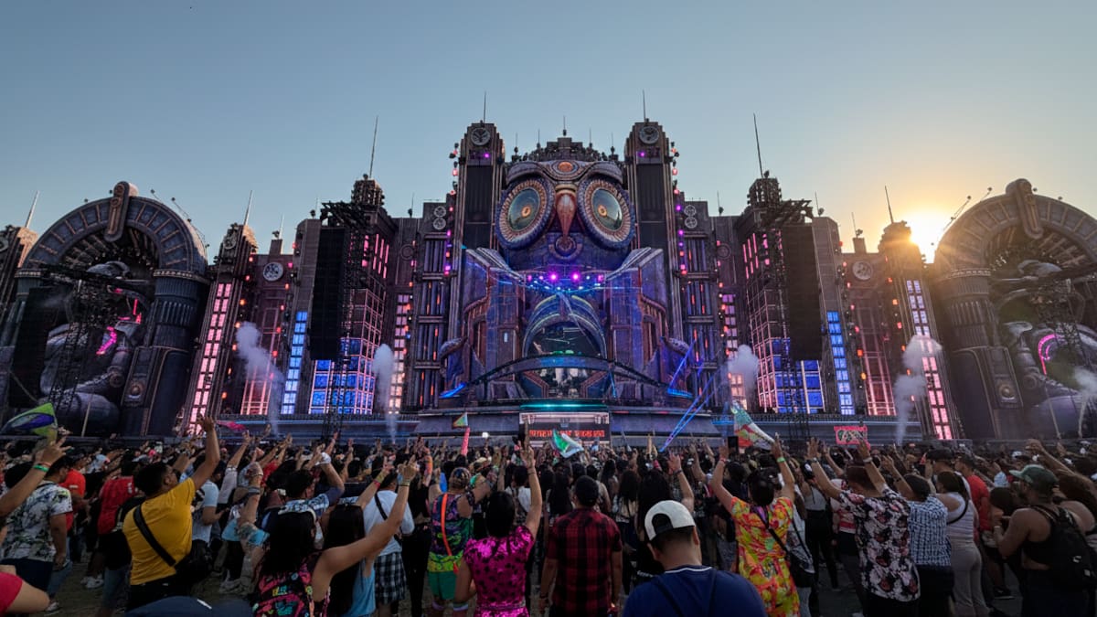 EDC México 2026: ¡El Autódromo Hermanos Rodríguez explota en el primer día!