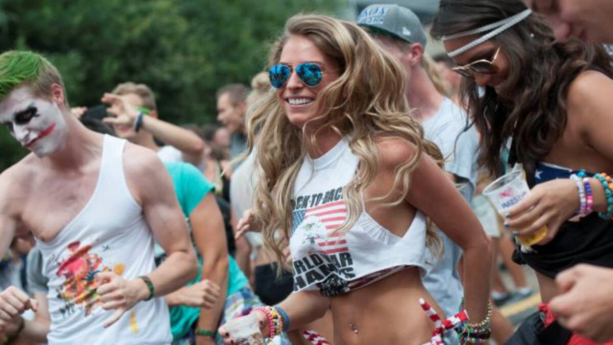 Tomorrowland saca nueva colección de ropa