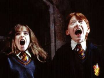 Sacerdotes queman libros de Harry Potter