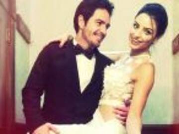 Mauricio Ochmann presume el embarazo de Aislinn Derbez