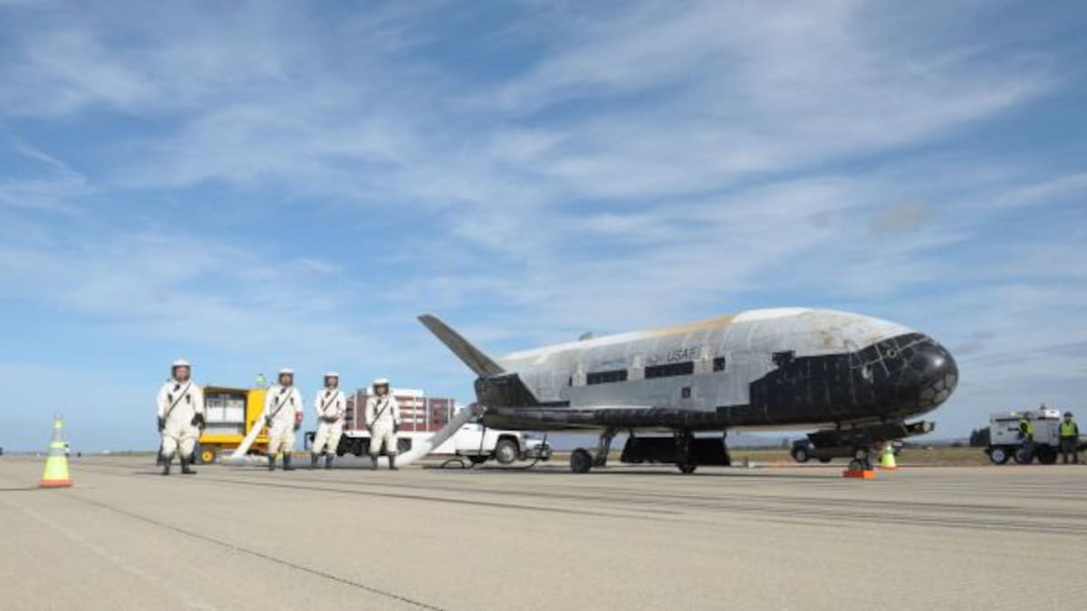 Dron espacial de EU regresó de una misteriosa misión de 2 años