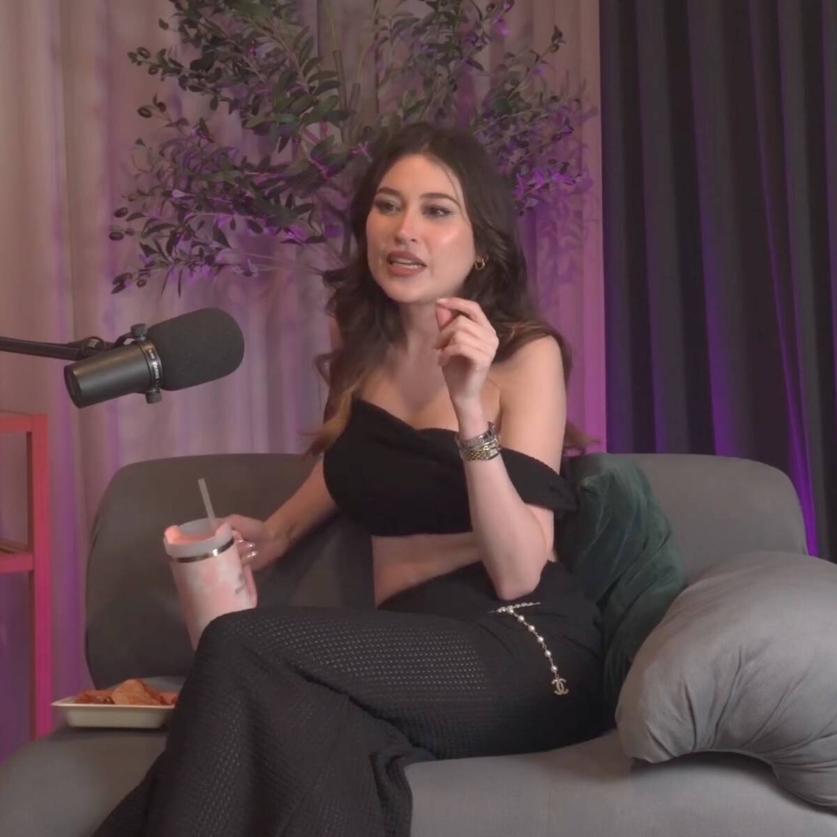 Fernanda Blaz revive la polémica con Werevertumorro tras sus declaraciones en el podcast con Un Tal Fredo