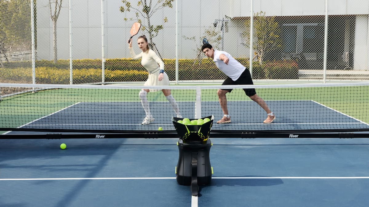 PongBot Aura: El primer robot con IA que domina el tenis, pádel y pickleball